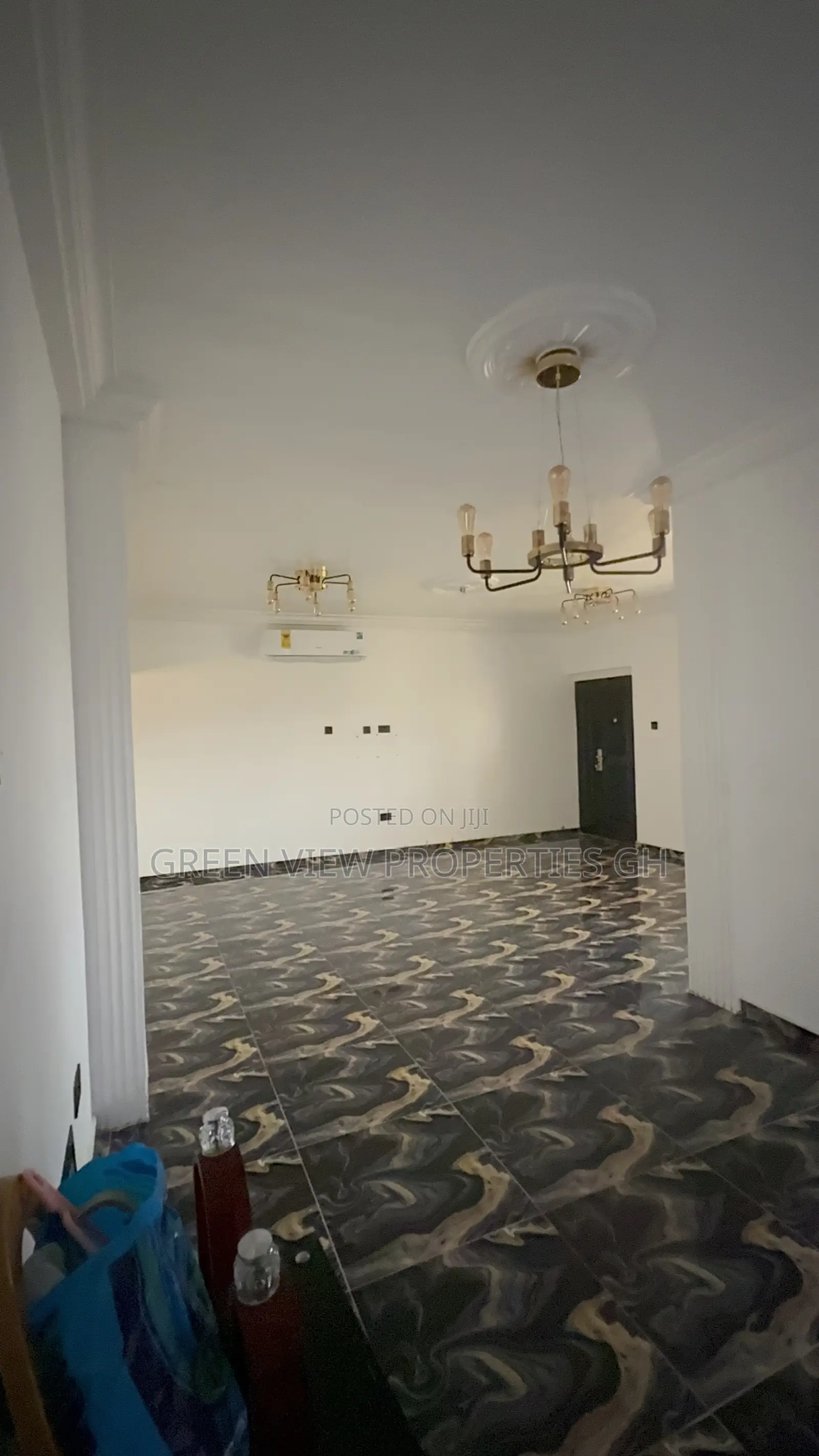4bdrm Apartment in West Hills Mall Area for rent in West Hills Mall Area