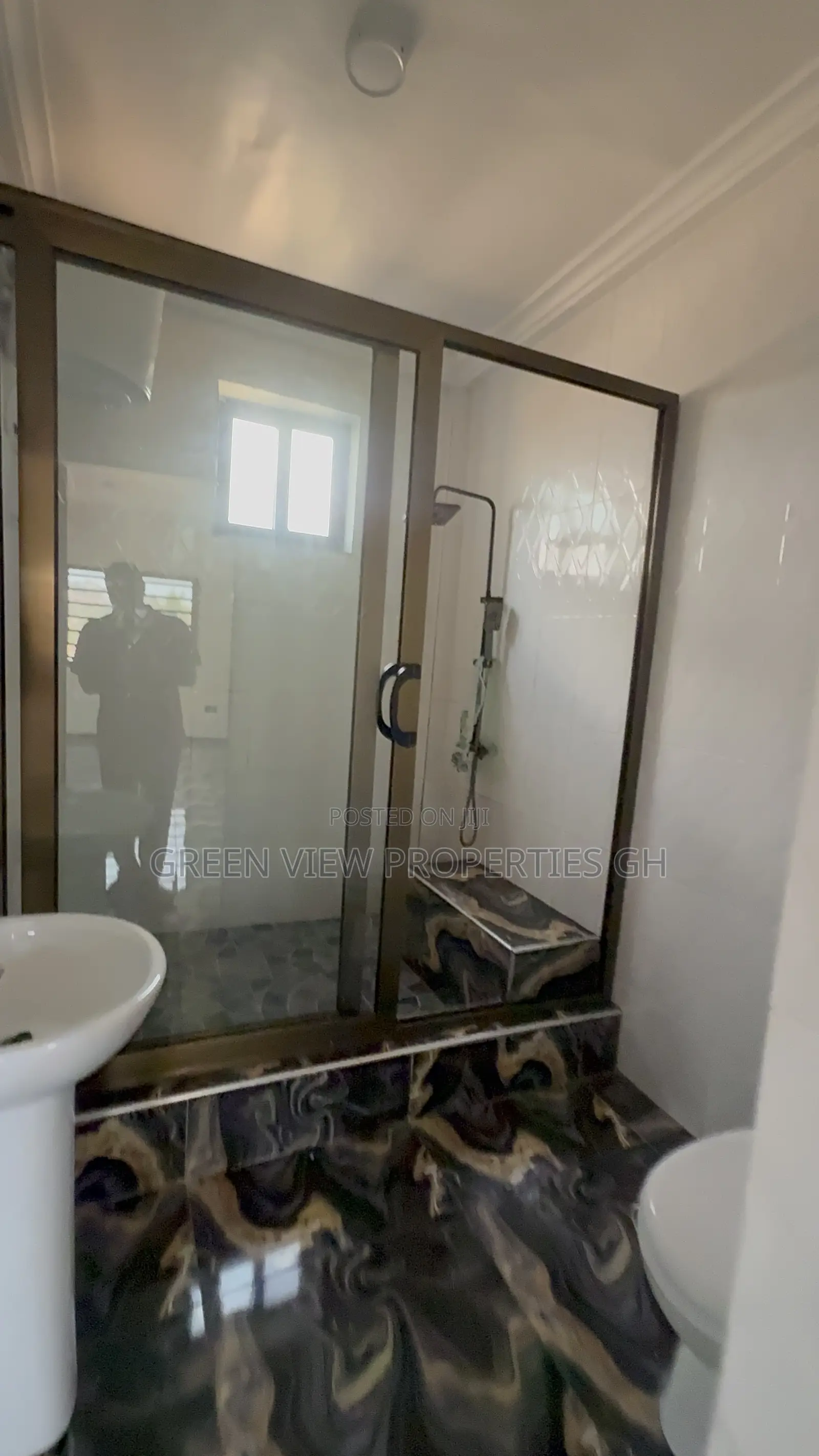 4bdrm Apartment in West Hills Mall Area for rent in West Hills Mall Area