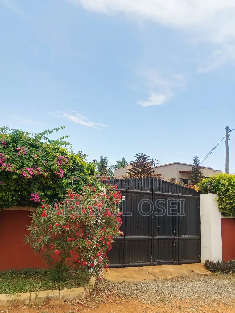 2bdrm Apartment in Amanfrom, Accra Metropolitan for rent in Accra Metropolitan