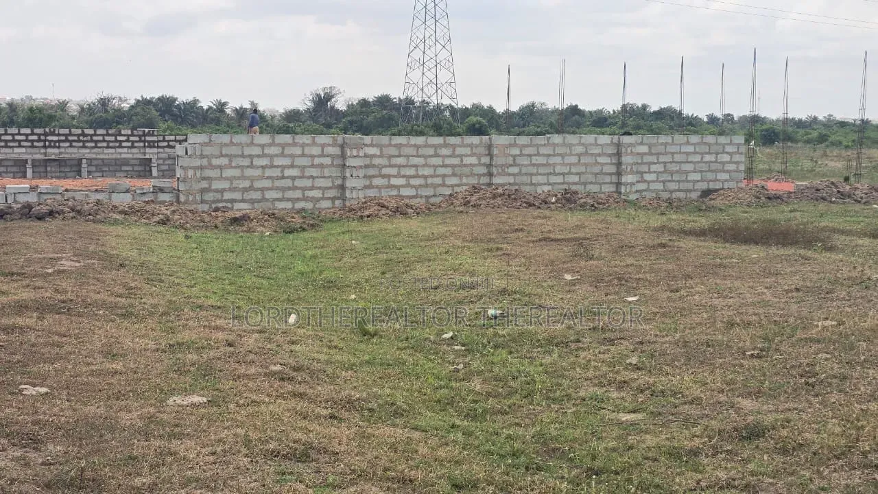 Roadside Full Plot in Afienya