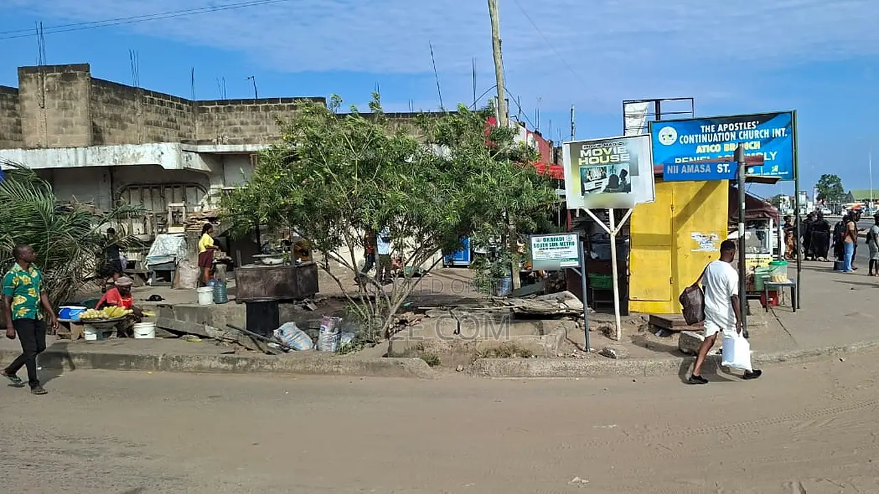 Freehold, Main Road Land for Sale
Location: Atico Junction. in Atico