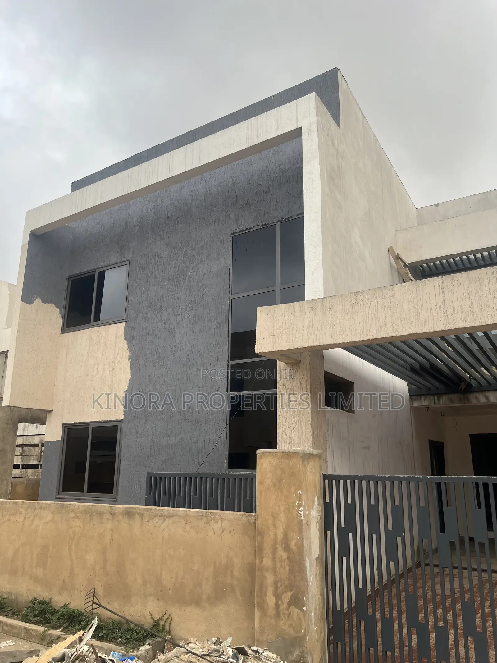 4bdrm Duplex in East Legon for rent in East Legon
