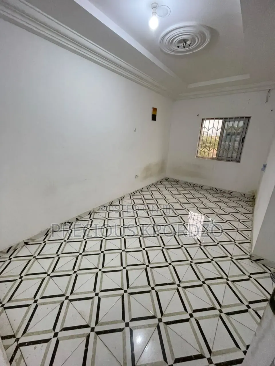 1bdrm Apartment in Commandos Adenta for rent in Adenta