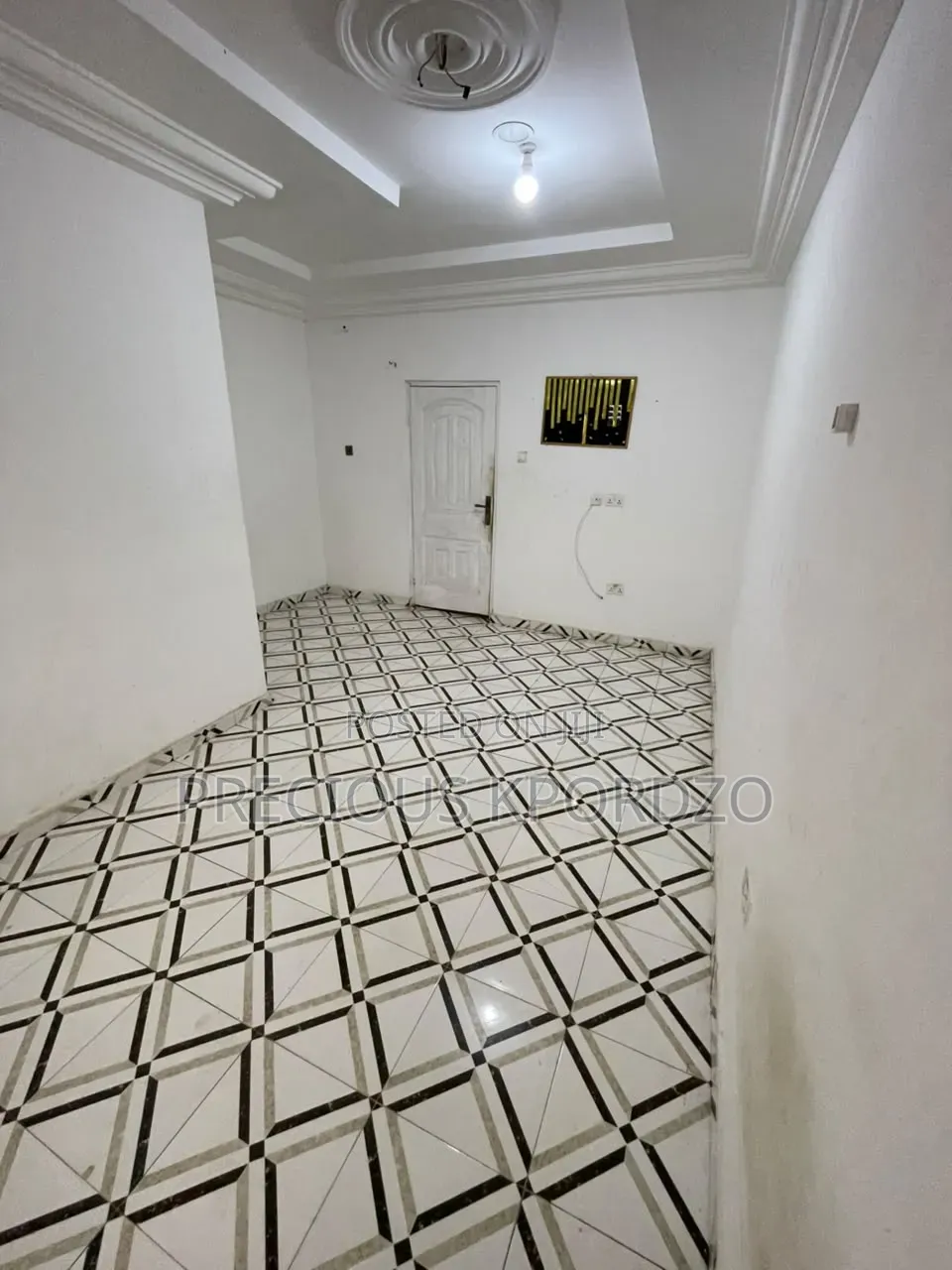 1bdrm Apartment in Commandos Adenta for rent in Adenta