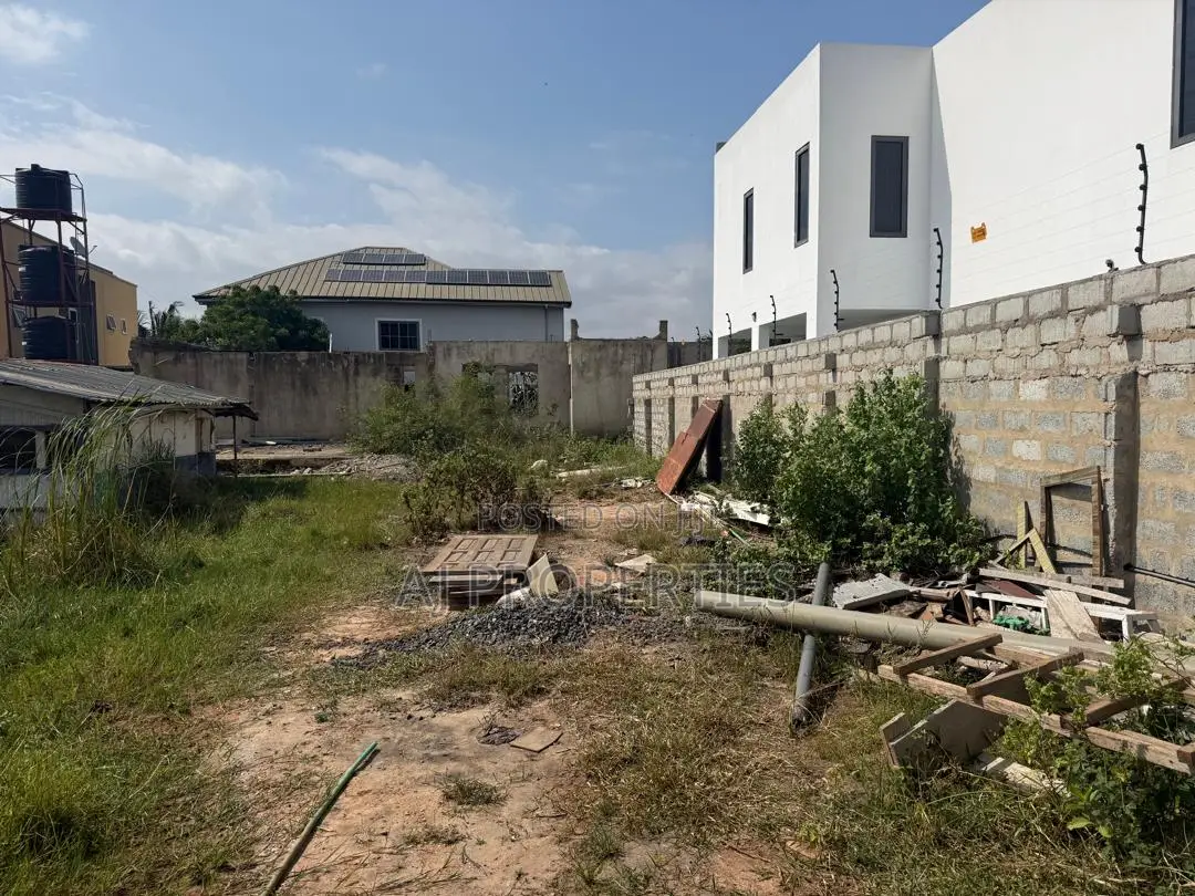 43/100 SQFT Plot of Land for Sale at Ashaley Botwe in Little Roses Area