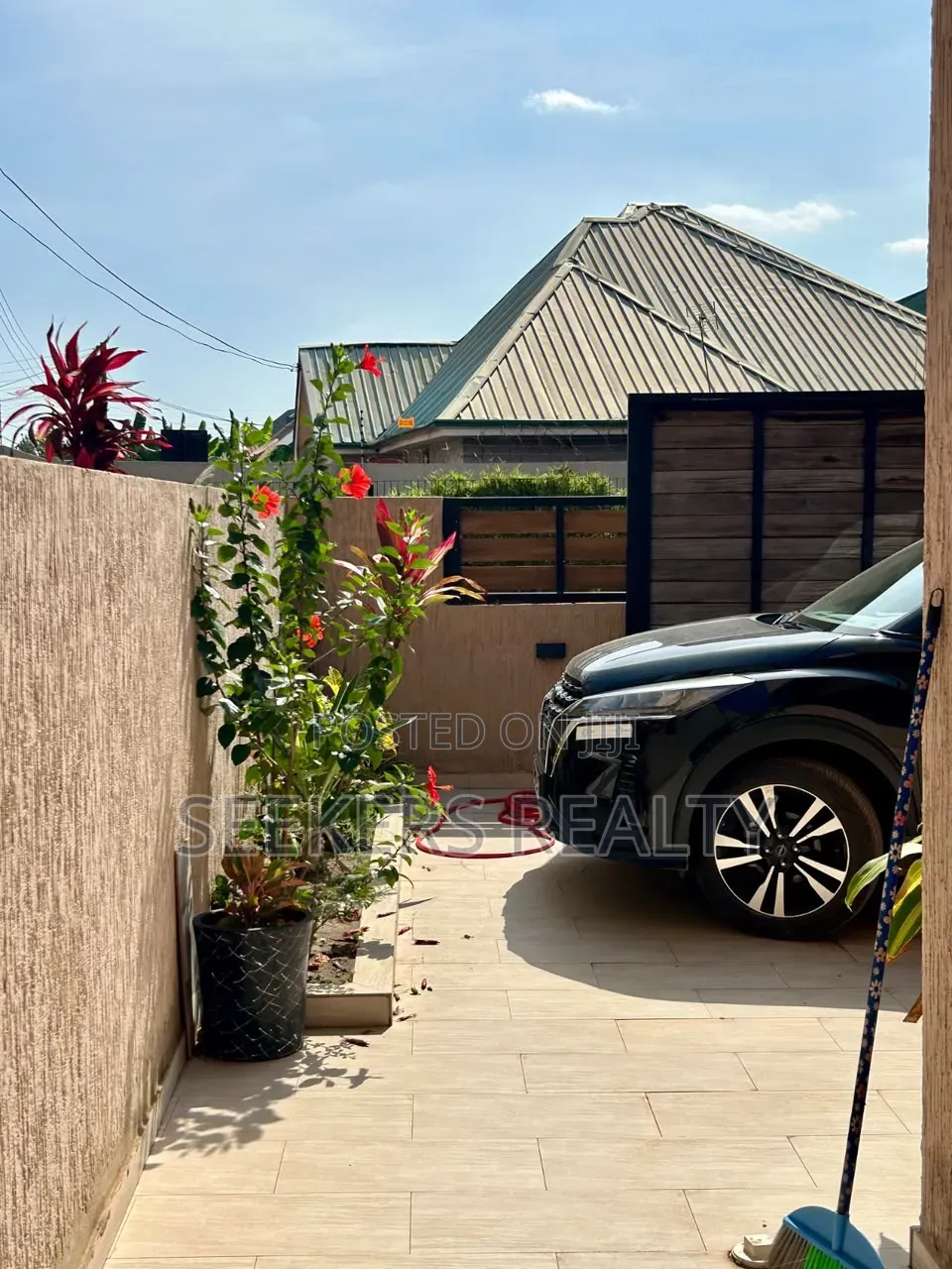 4bdrm House in Seekers Realty, Ghana Flag for rent in Ghana Flag