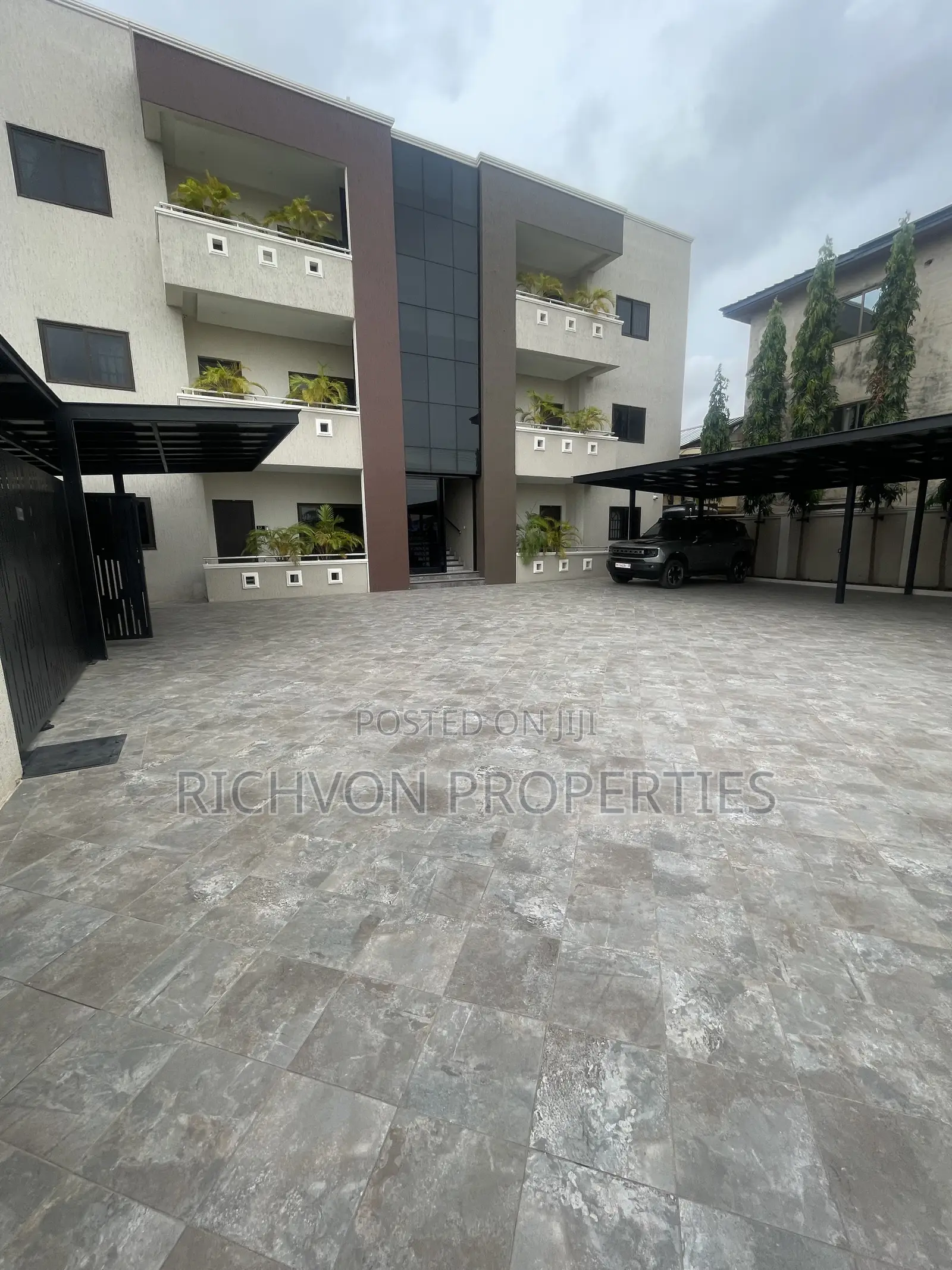 Furnished 3bdrm Apartment in Richvon, Baatsona Total for rent in Baatsona Total