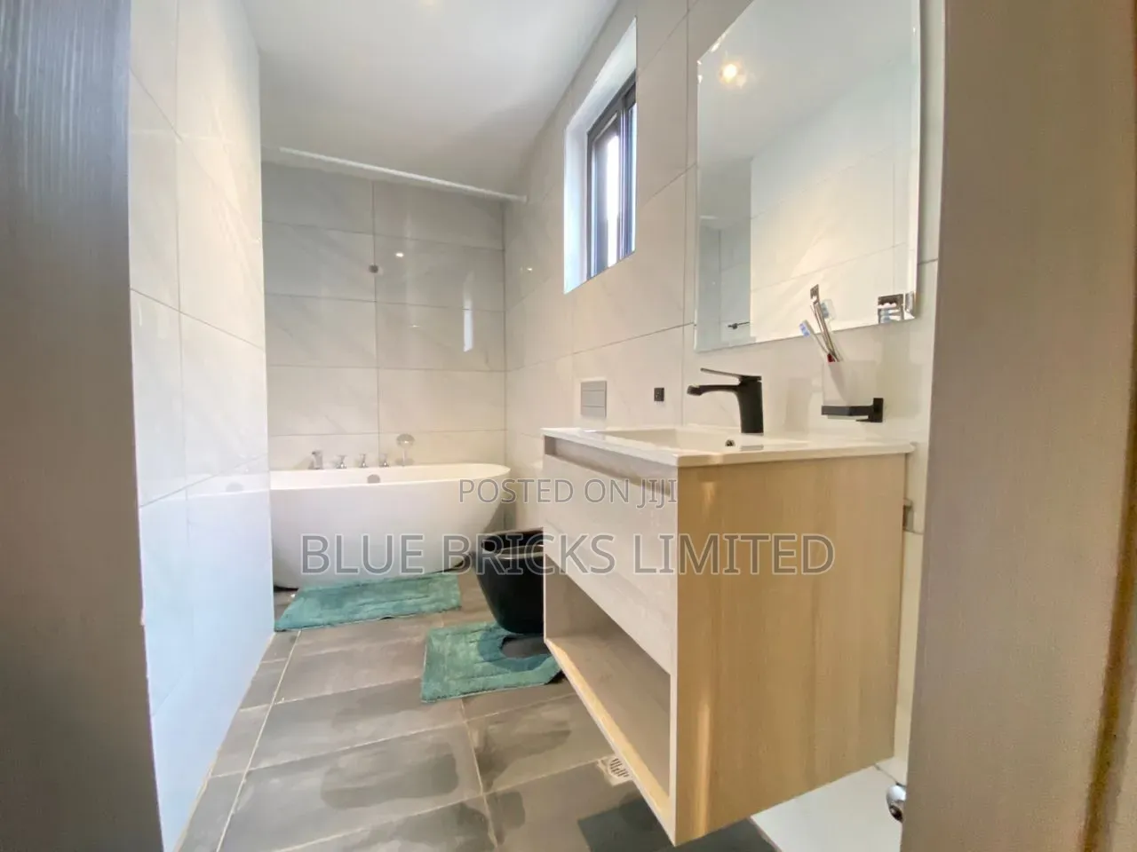 Furnished 3bdrm Townhouse / Terrace in Adjiringanor, Otano for rent in Otano