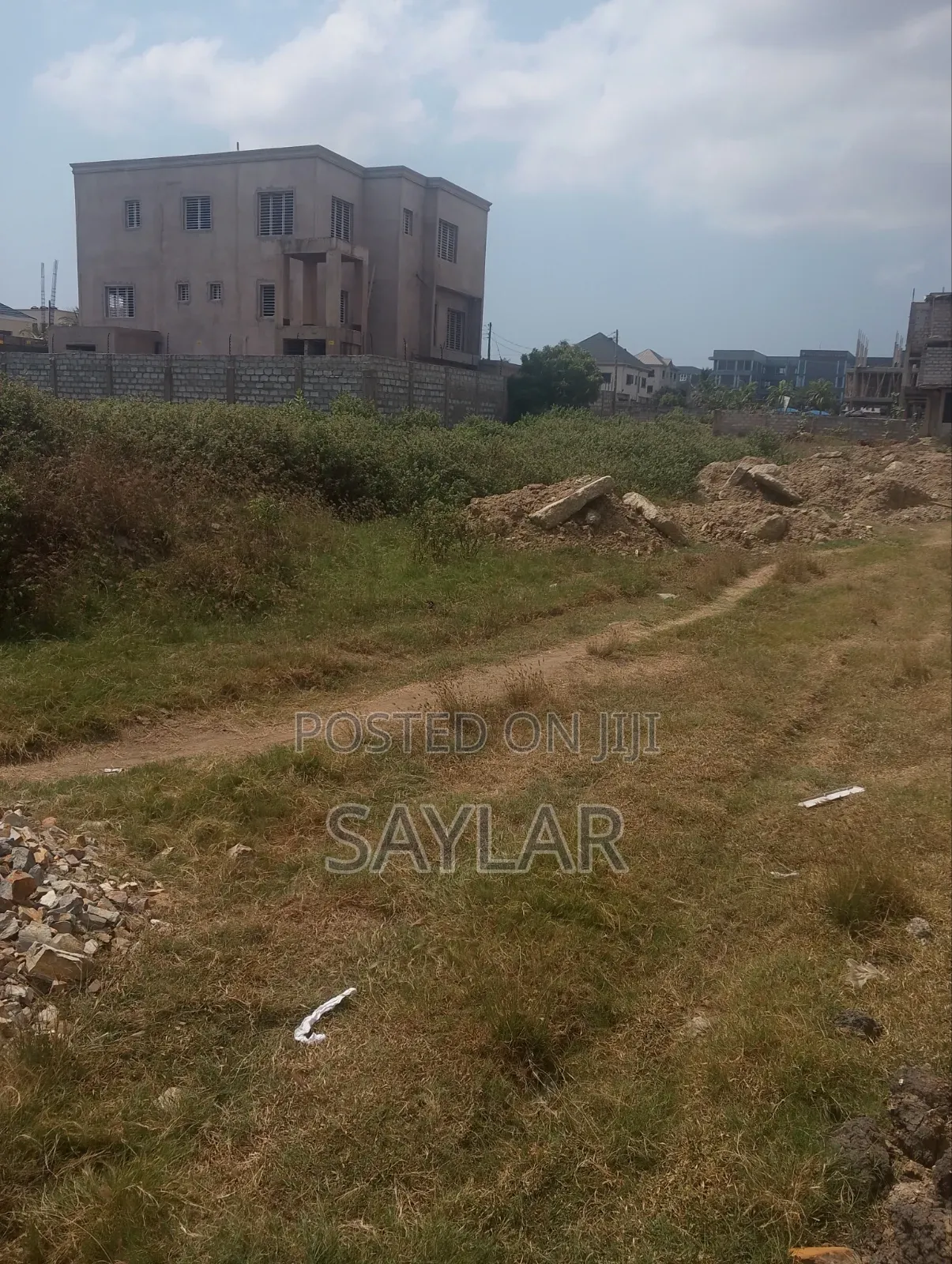 2 Plots at Lashibi Before the Klagon Bridge Road Side for Sale in Sakumono