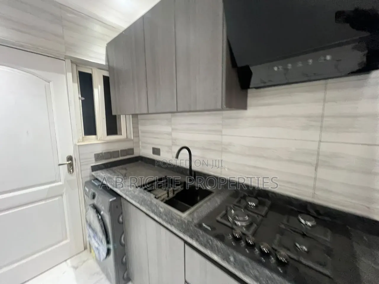 2bdrm Apartment in Ab Richie Properties, Kwabenya for sale in Kwabenya