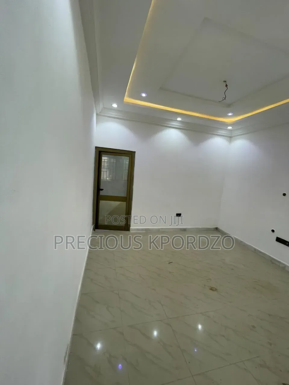 1bdrm Room & Parlour in Lakeside Estate for rent in Lake Side Estate