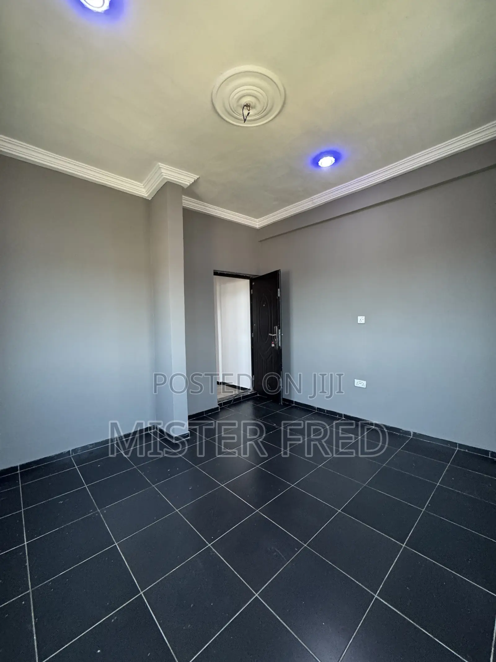 2bdrm Apartment in Whitecross, Weija for rent in Weija