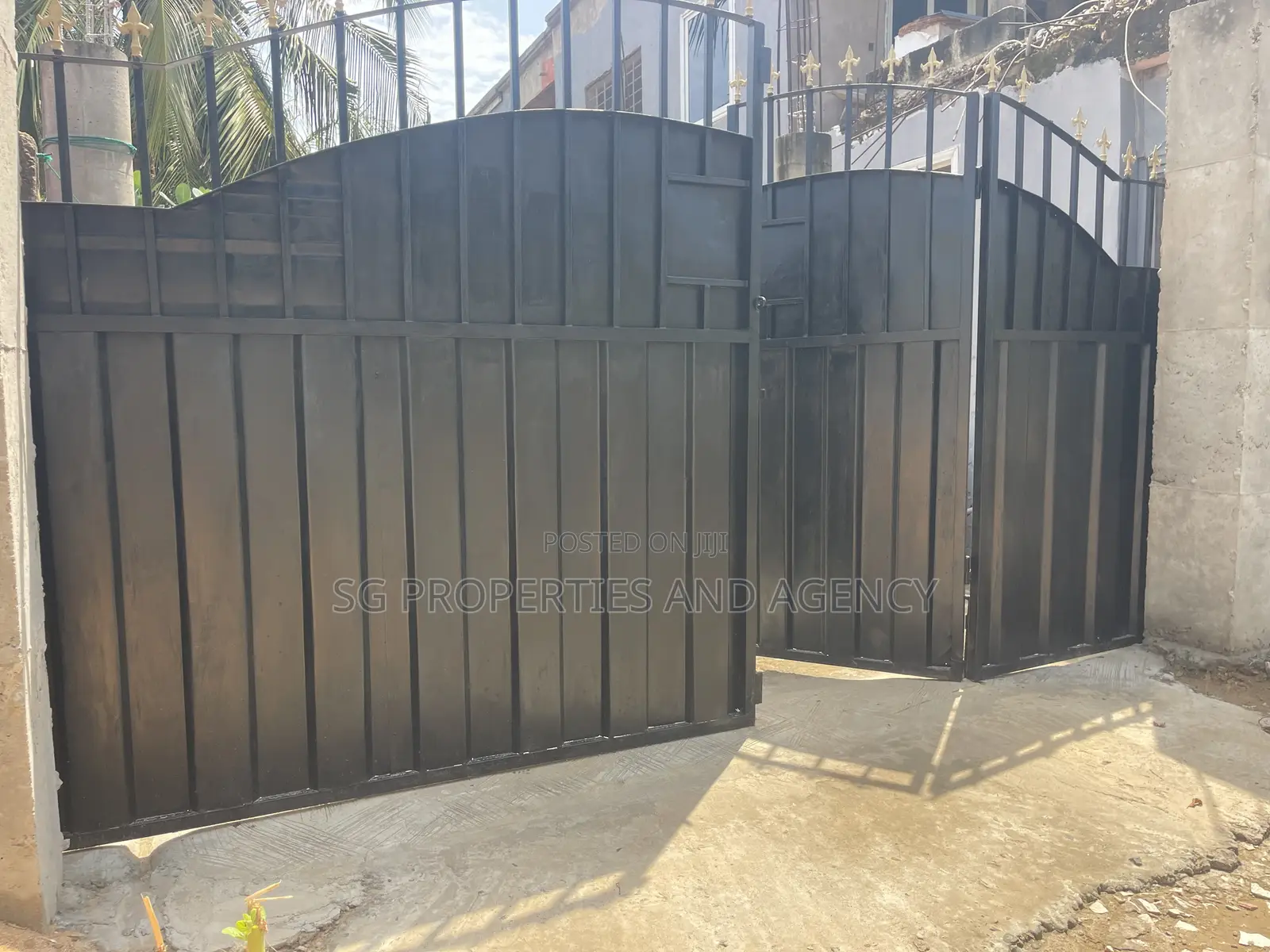1bdrm Apartment in Batsonaa, Baatsona Total for rent in Baatsona Total