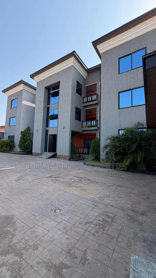 3bdrm Apartment in Achimota Tantra, Unity Closed for rent in Unity Closed
