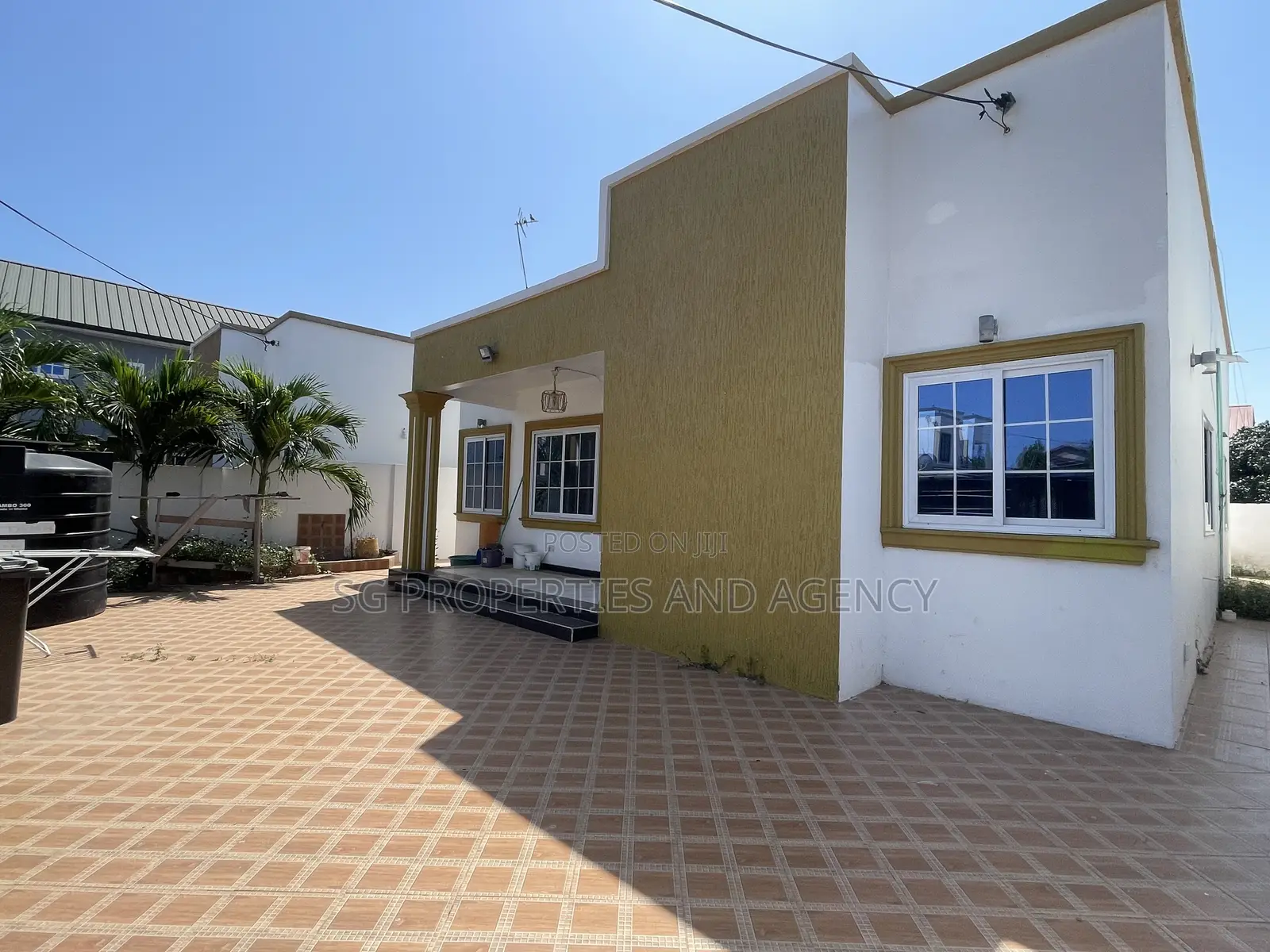 3bdrm House in Kfc, Baatsona Total for rent in Baatsona Total