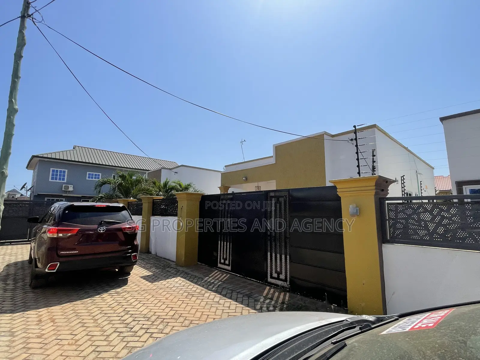 3bdrm House in Kfc, Baatsona Total for rent in Baatsona Total