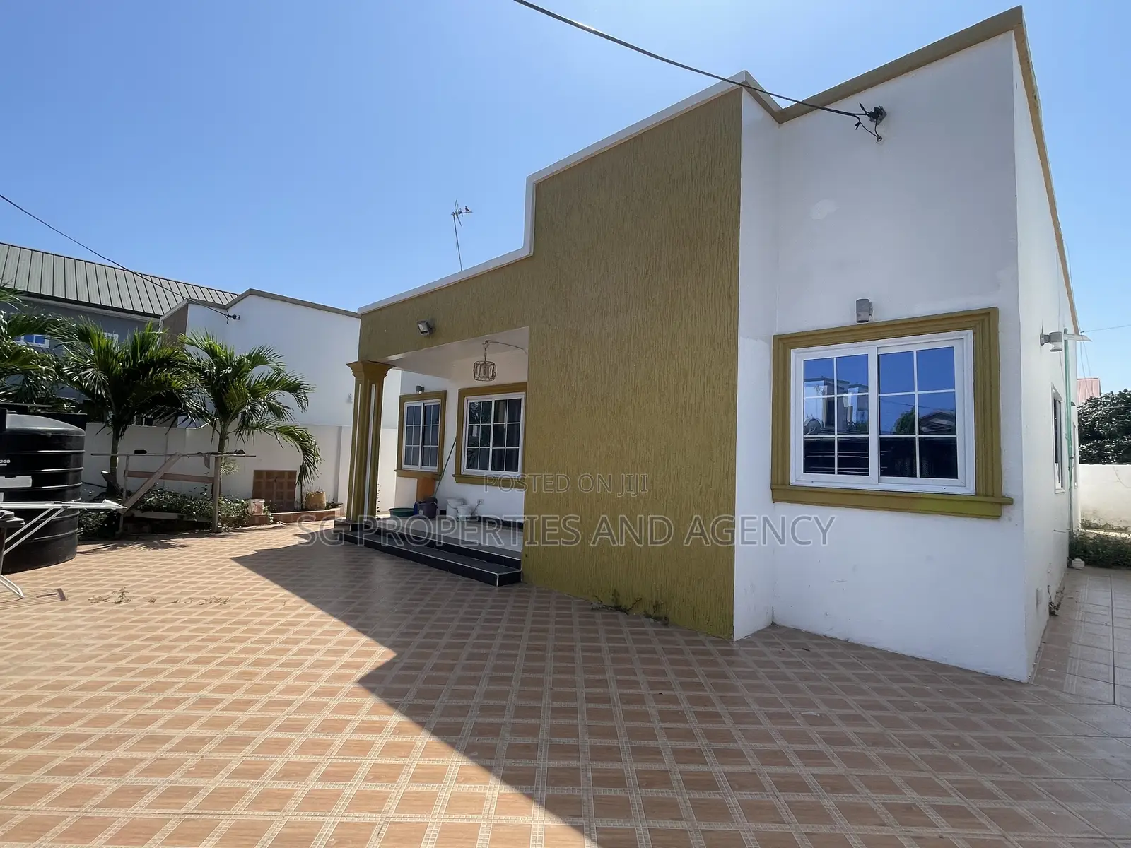 3bdrm House in Kfc, Baatsona Total for rent in Baatsona Total