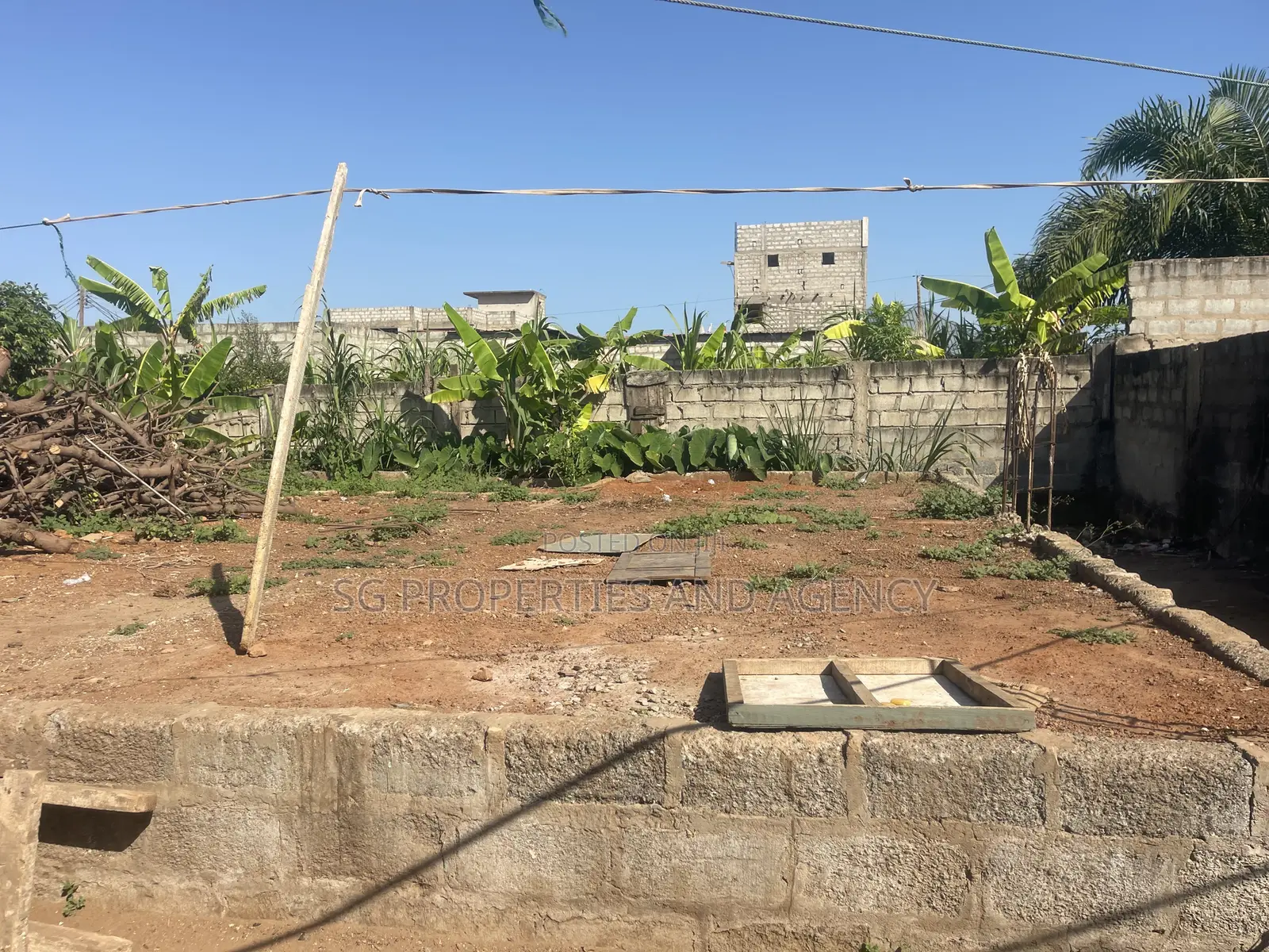 Genuine Half Plot for Sale at Lashibi in Sakumono