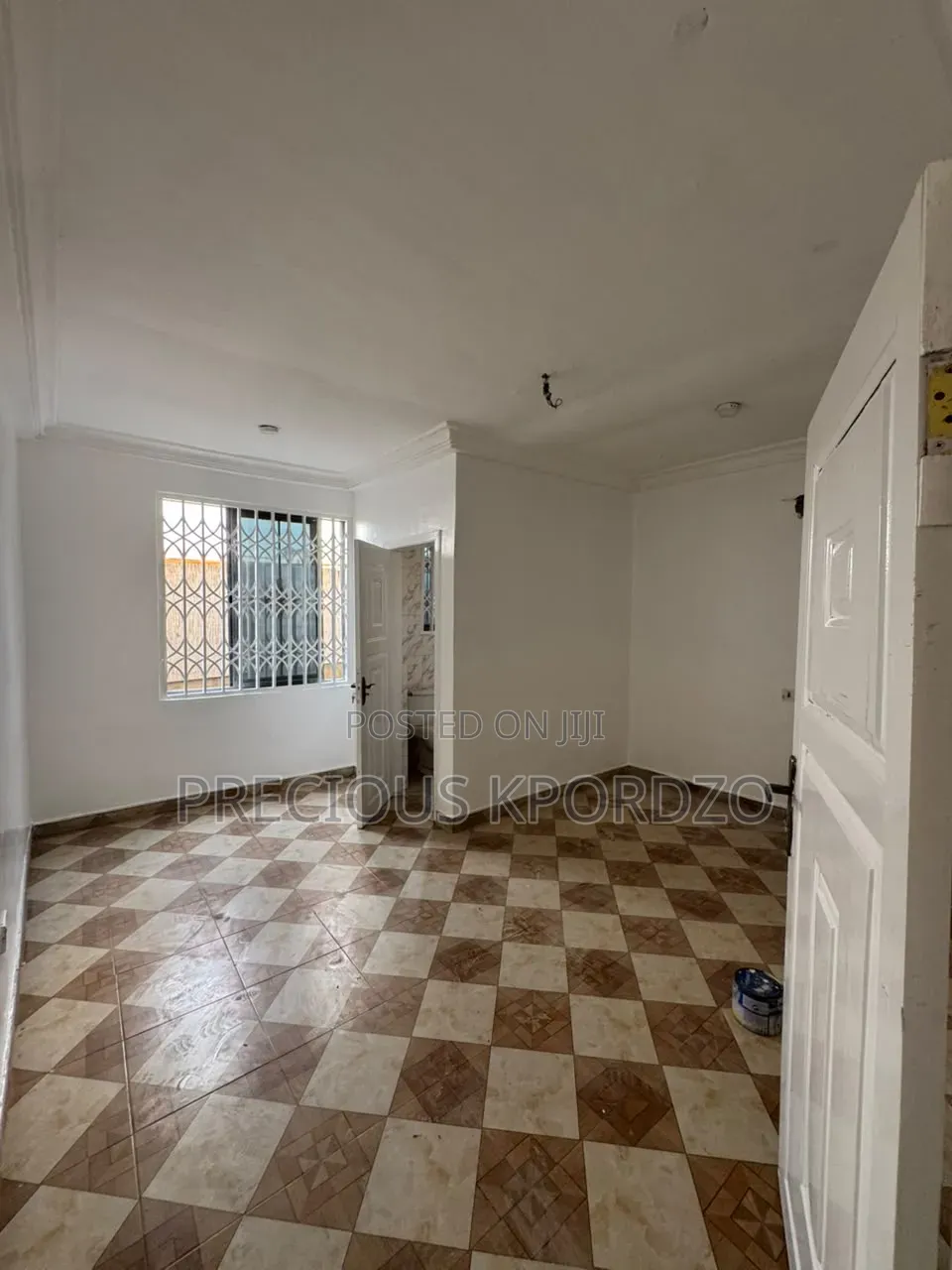 1bdrm Room & Parlour in Lakeside Estate for rent in Lake Side Estate