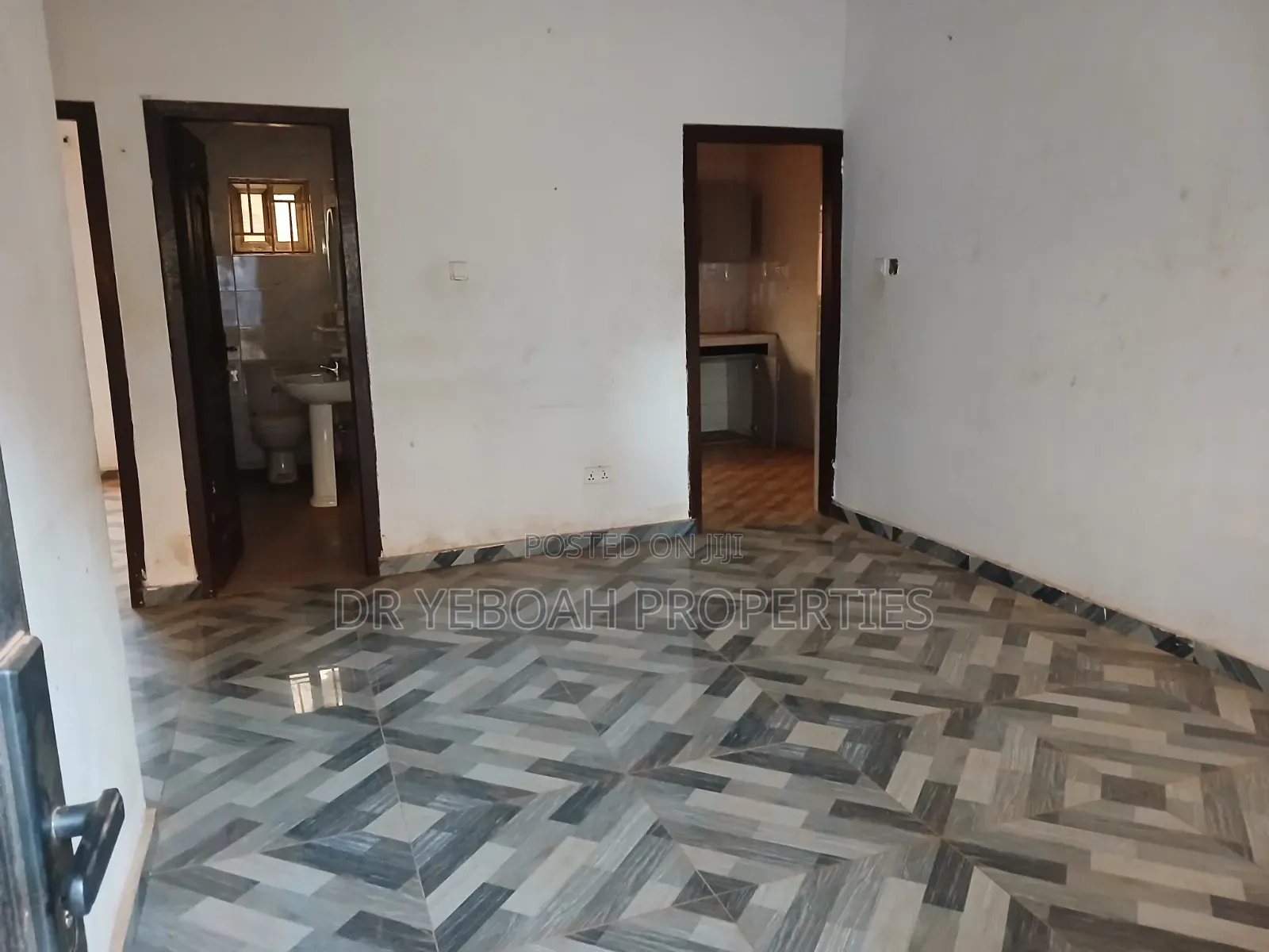 2bdrm Apartment in Spintex Road Zenith, Coca Cola for rent in Coca Cola