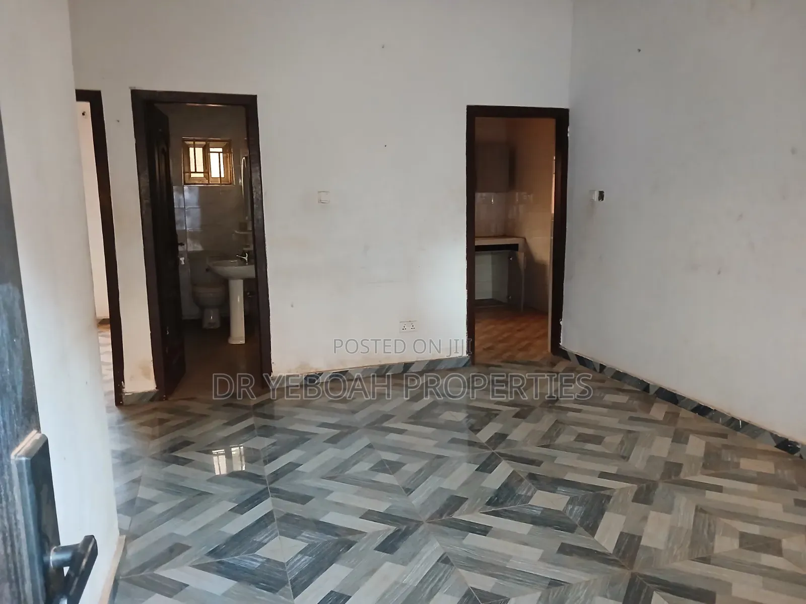 2bdrm Apartment in Spintex Road Zenith, Coca Cola for rent in Coca Cola