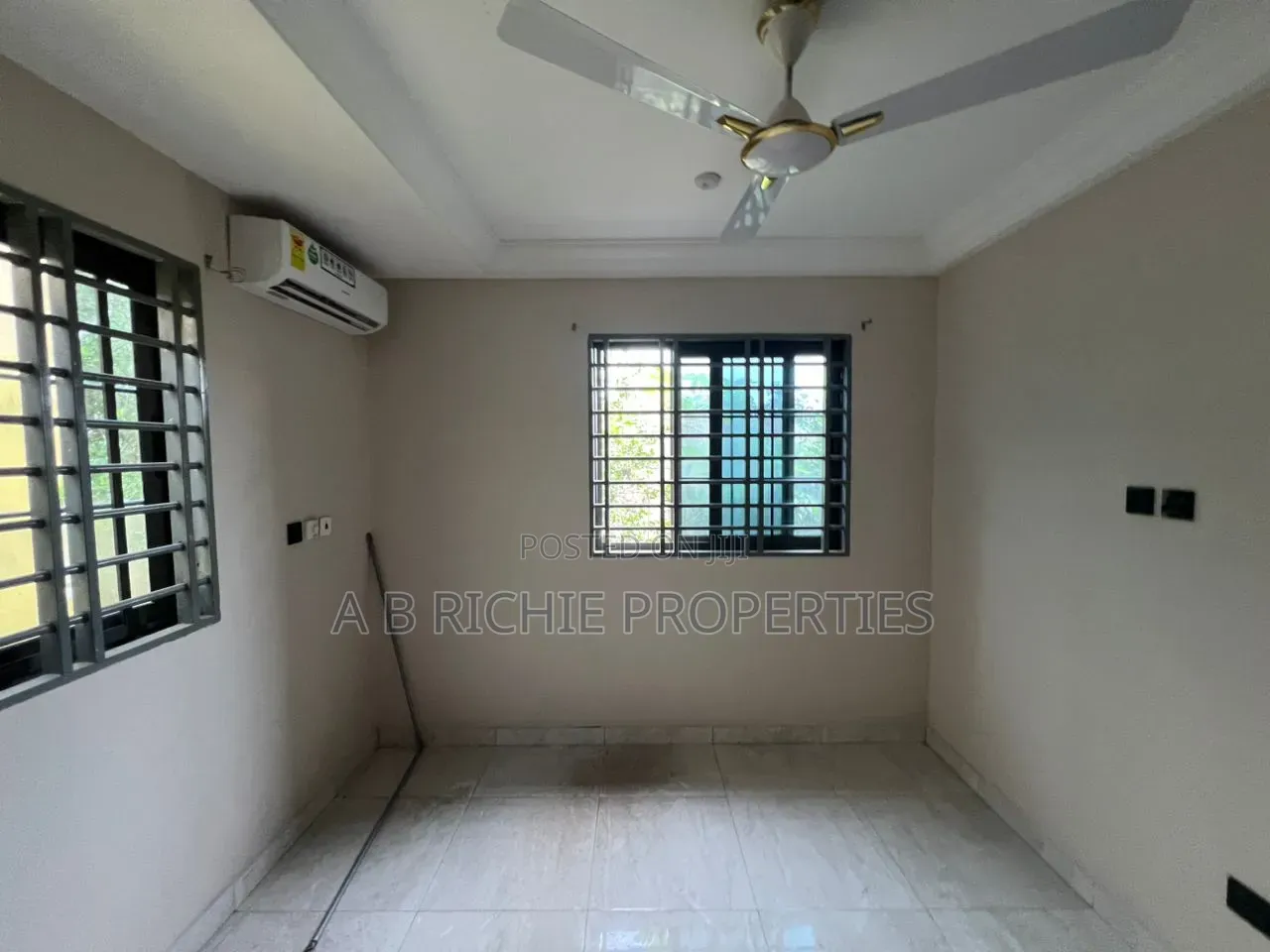 3bdrm House in Ab Richie Properties, School Area for rent in School Area
