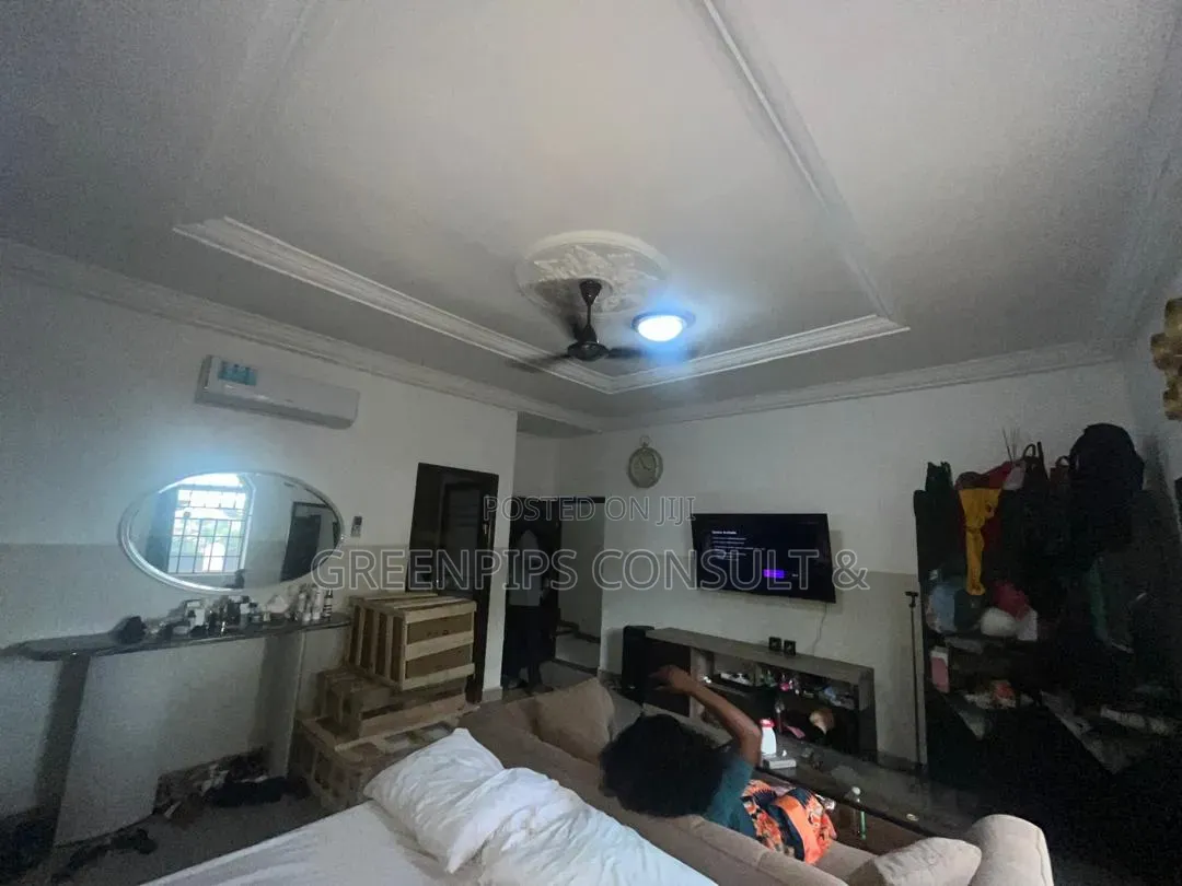 Furnished 6bdrm House in Kotwi, Kumasi Metropolitan for sale in Kumasi Metropolitan