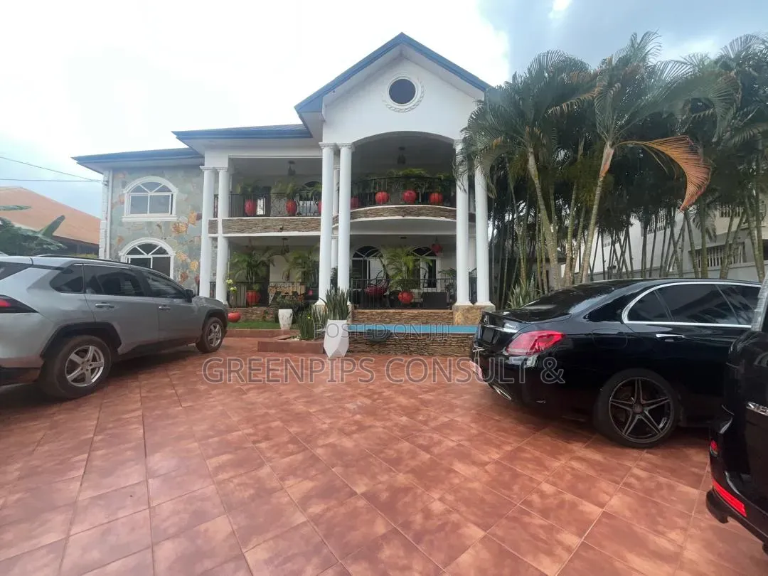 Furnished 6bdrm House in Kotwi, Kumasi Metropolitan for sale in Kumasi Metropolitan