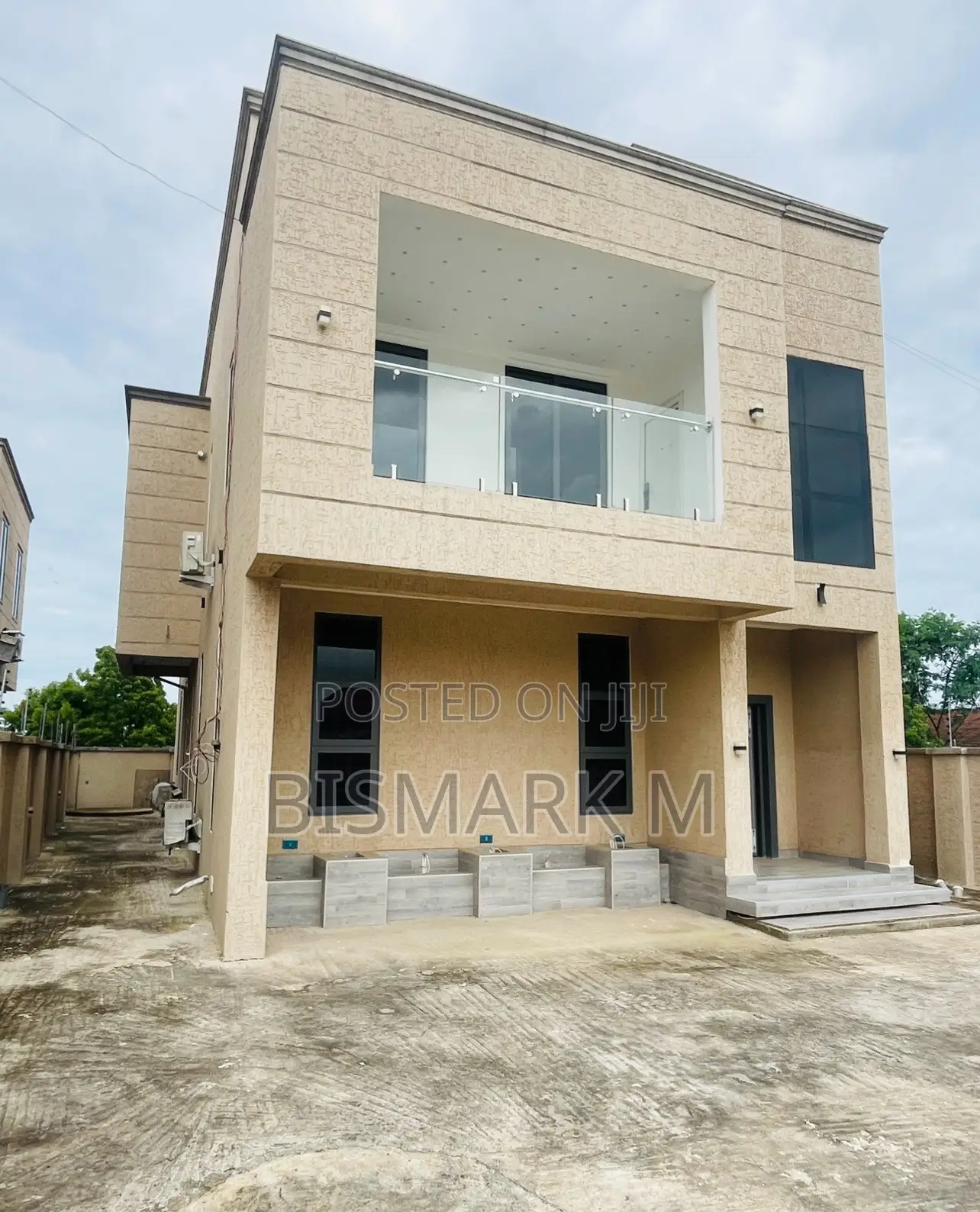 4bdrm House in East Legon for sale in East Legon
