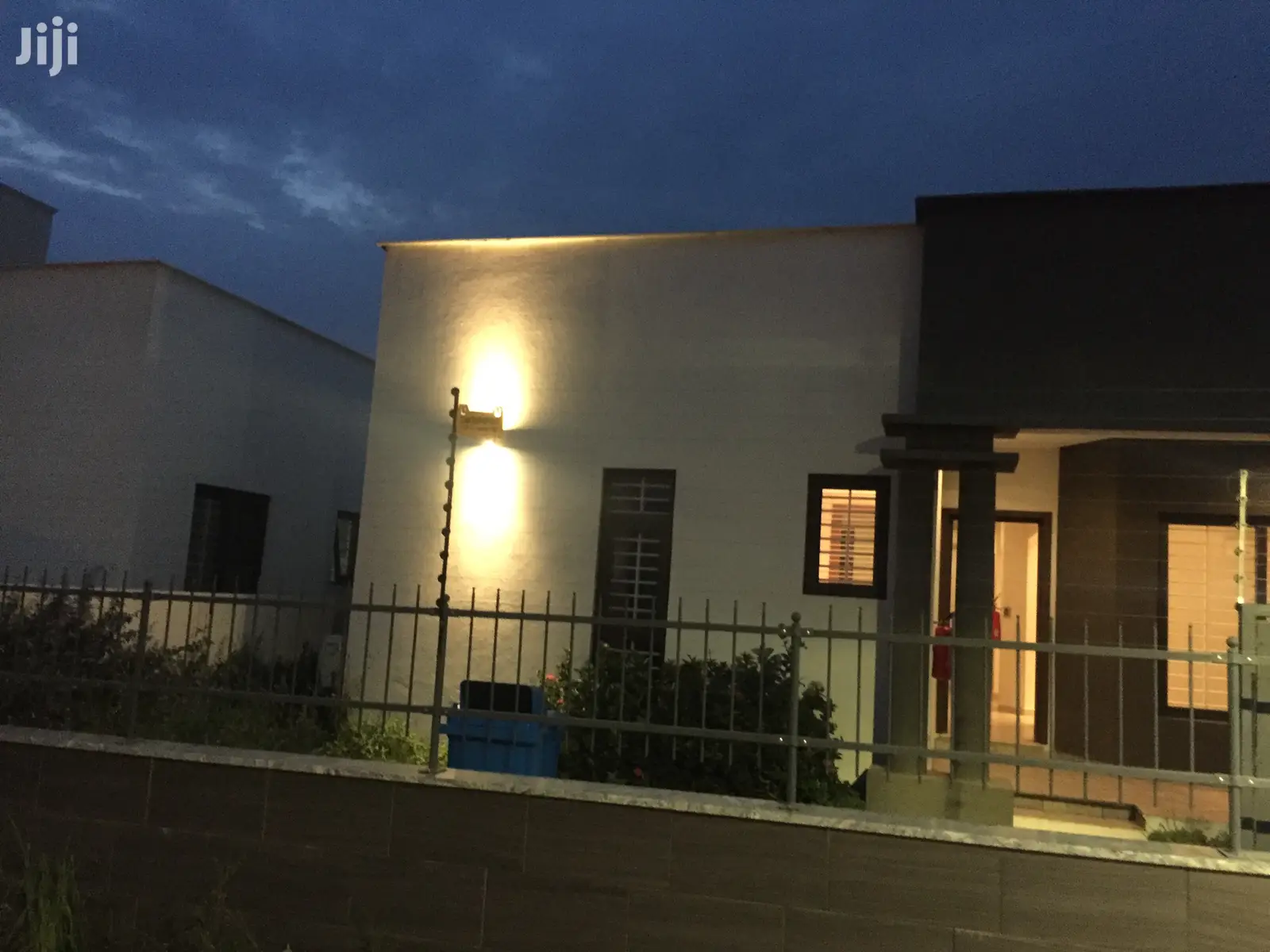 3bdrm House in Goldens Estate, East Legon for rent in East Legon