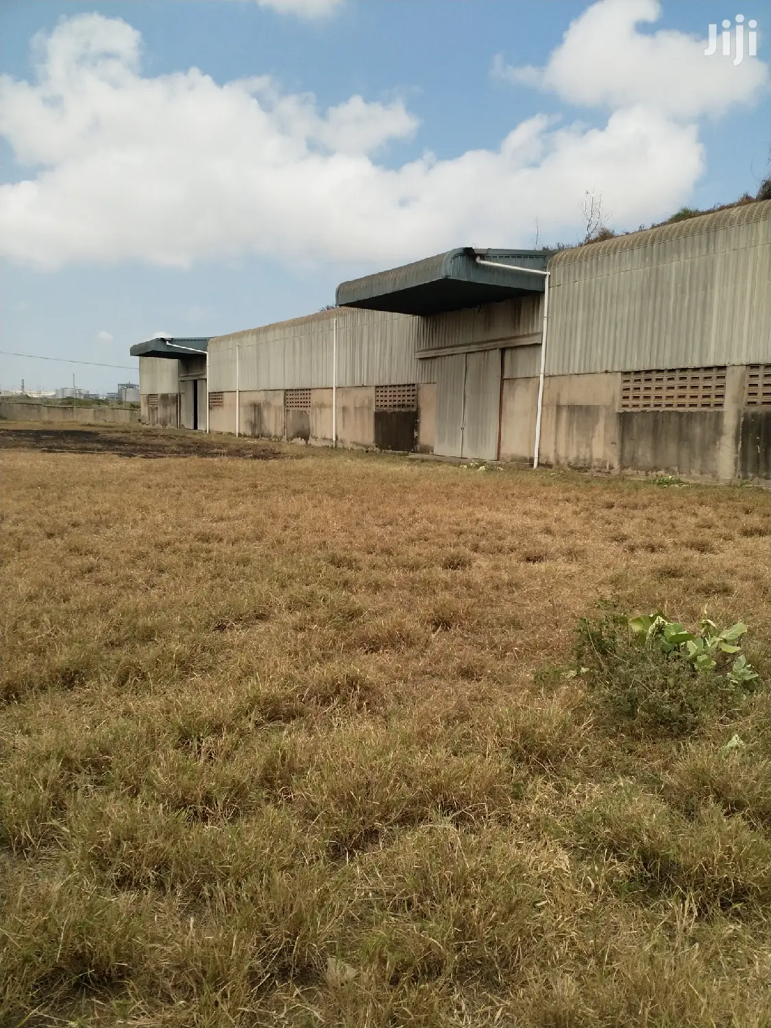 4000sqm Warehouse on 2.5 Acres 4sale at Tema Freezone in Tema Metropolitan