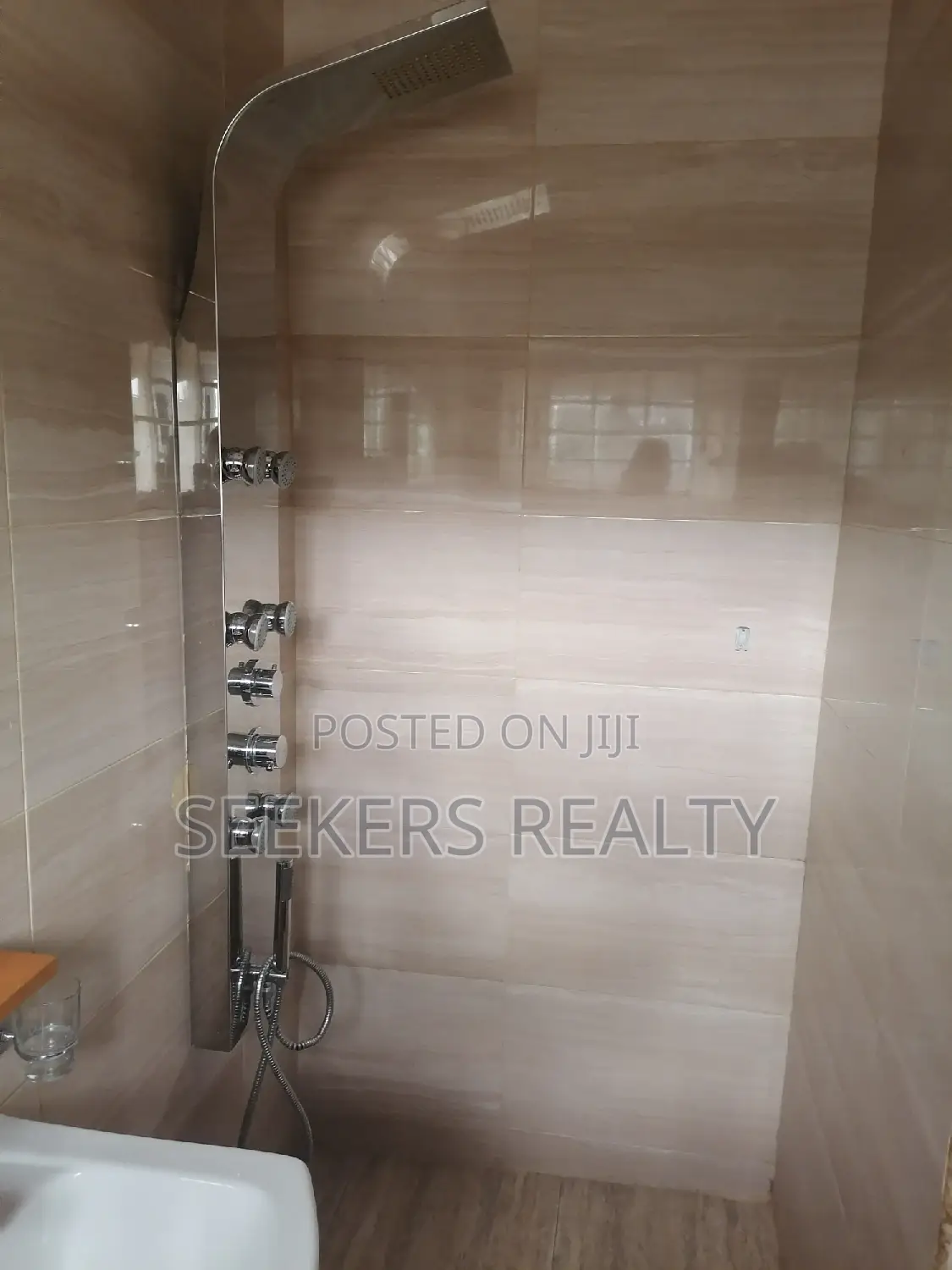 Furnished 2bdrm Block of Flats in Seekers Realty, Coffee Shop Area in Coffee Shop Area