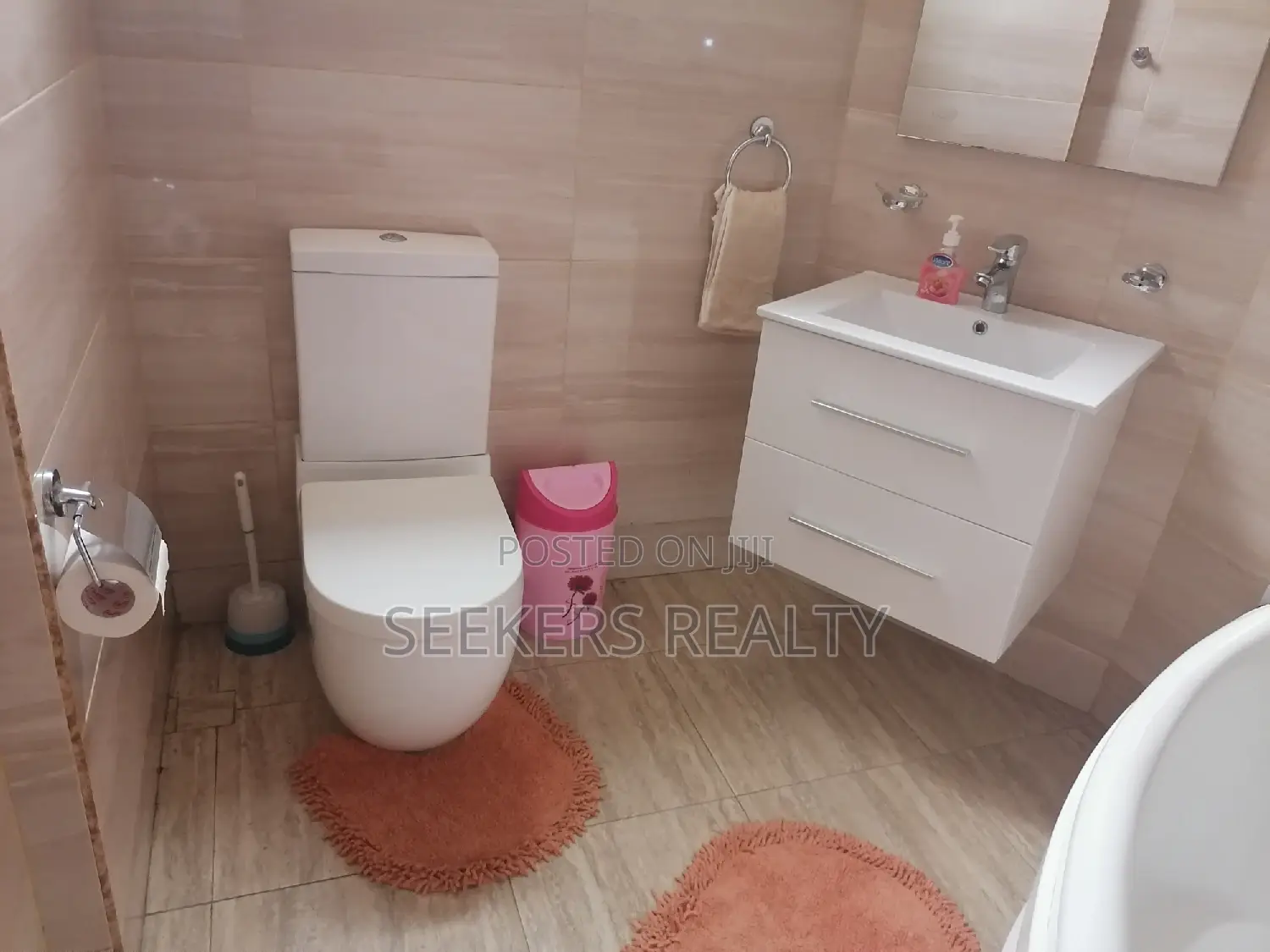 Furnished 2bdrm Block of Flats in Seekers Realty, Coffee Shop Area in Coffee Shop Area