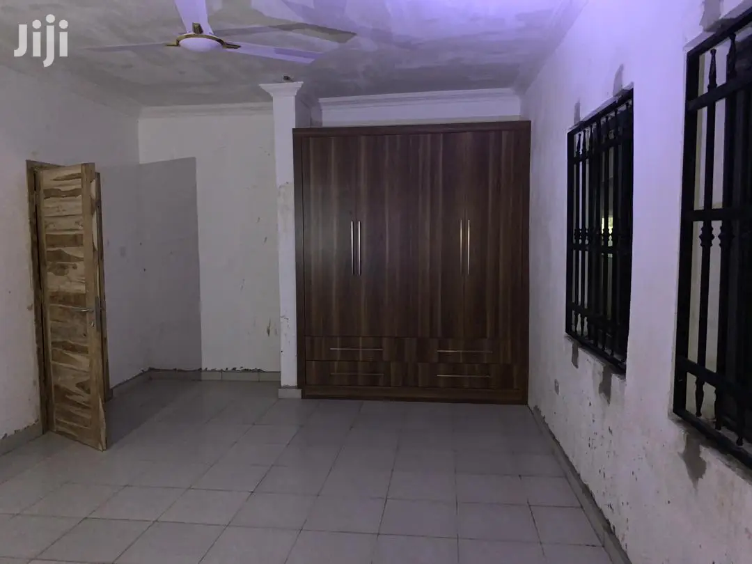2bdrm Apartment in Kotobabi for rent in Kotobabi