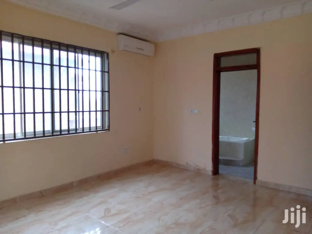 2bdrm Apartment in Kotobabi for rent in Kotobabi