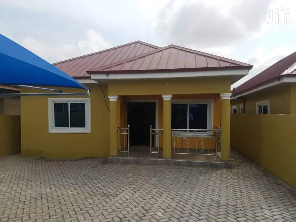 3 Bedrooms House for Rent at Spintex Road Baatsona in Tema Metropolitan