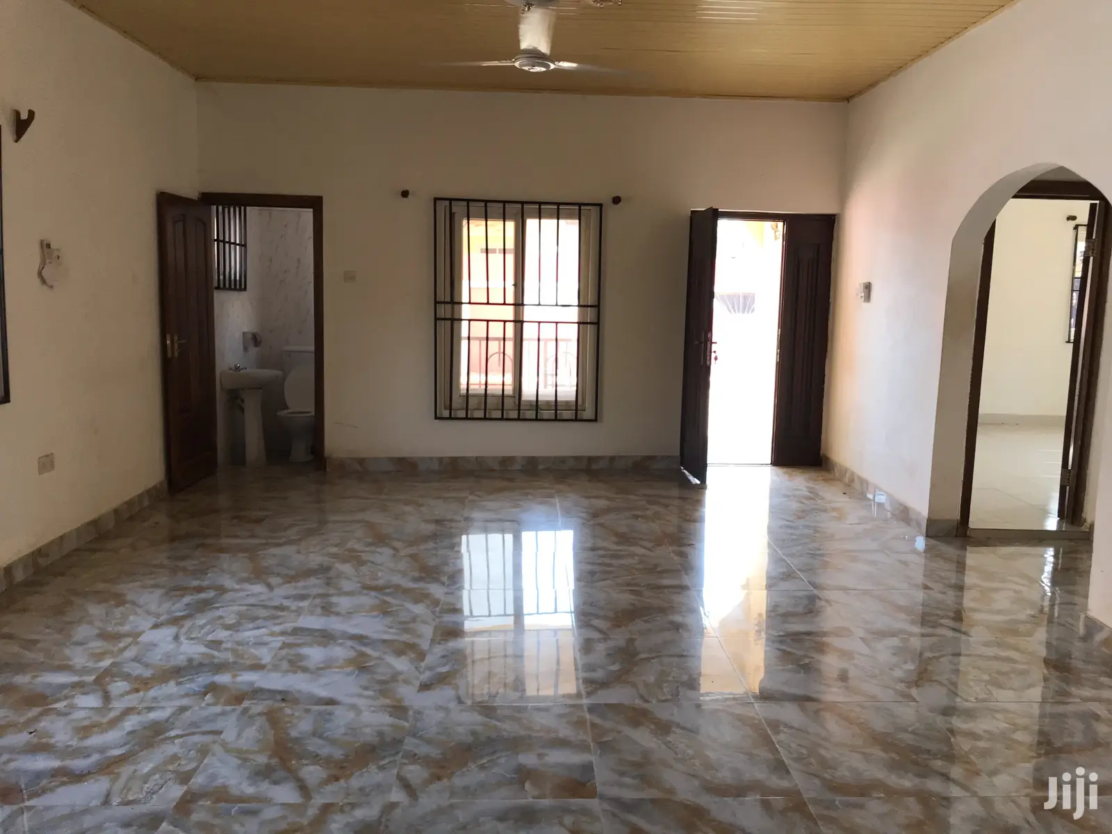 3 Bedrooms Self Contain for Rent Spintex Road in Tema Metropolitan