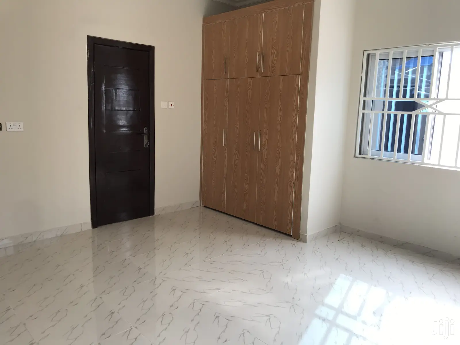 Executive 3 Bedrooms House for Rent in Tema Metropolitan