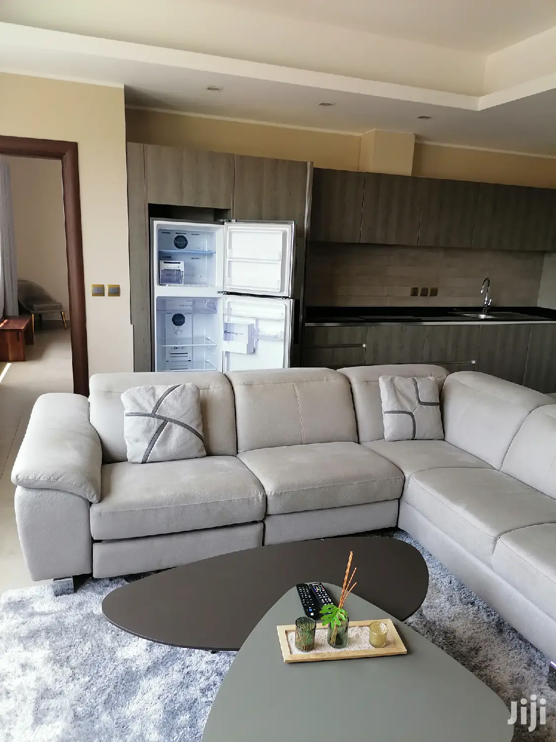 Furnished 2bdrm Penthouse in Seekers Realty, Osu for rent in Osu