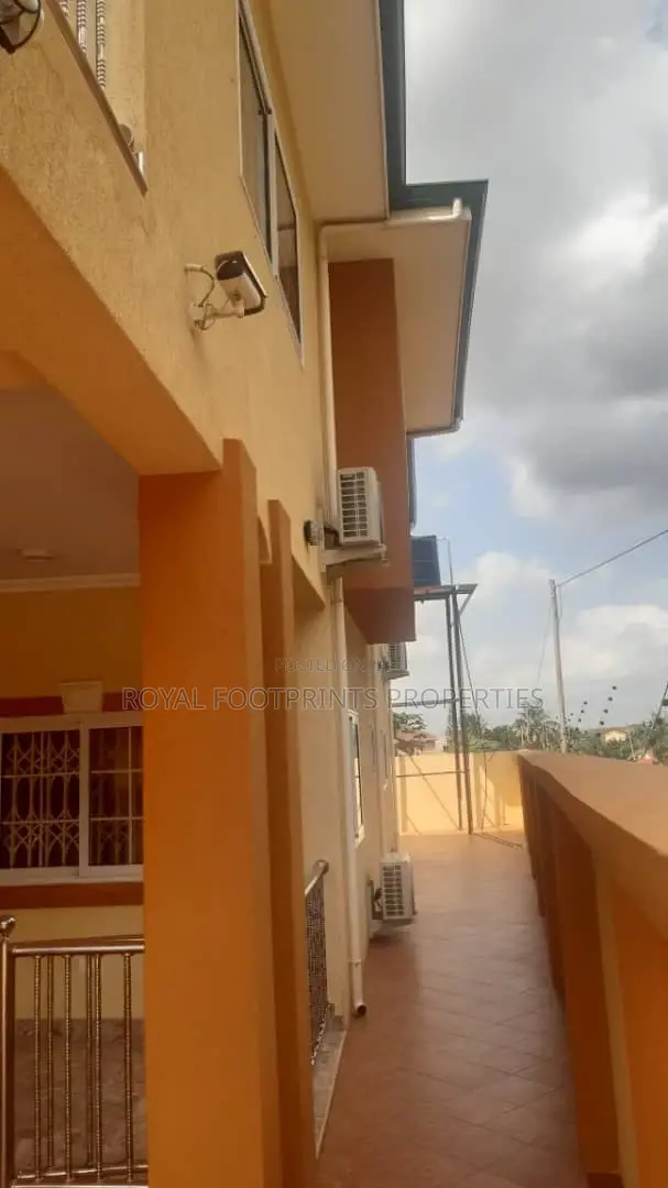5bdrm House in Agbogba for sale in Agbogba