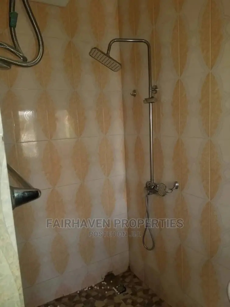 Furnished 1bdrm Block of Flats in Osu for rent in Osu